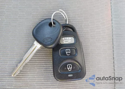 2018 Hyundai Elantra Sel из США, поврежденный, VIN 5NPD84LF9JH239505